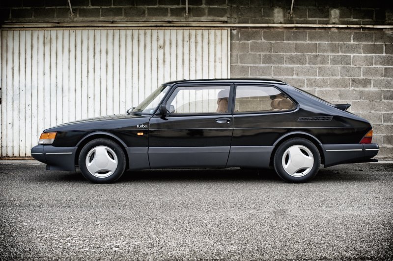 Saab 900 Turbo Coupe