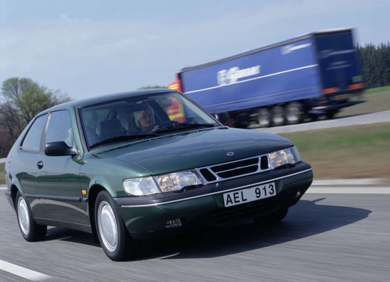 Saab 900s Coupe