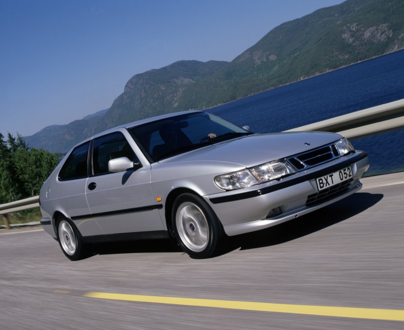 Saab 900 Talladega