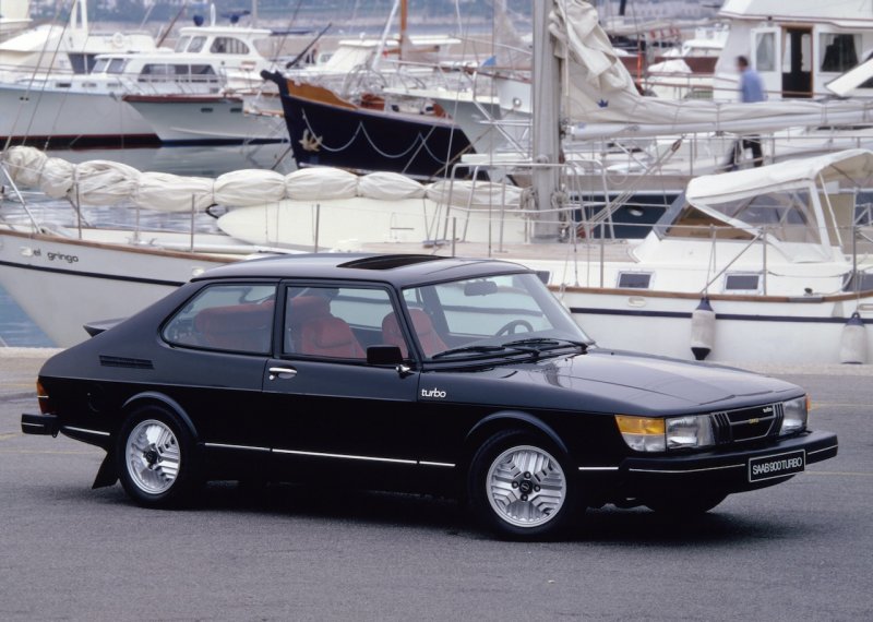 Saab 900 1