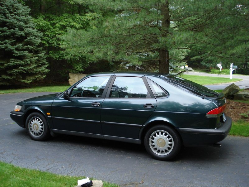 Saab 900s