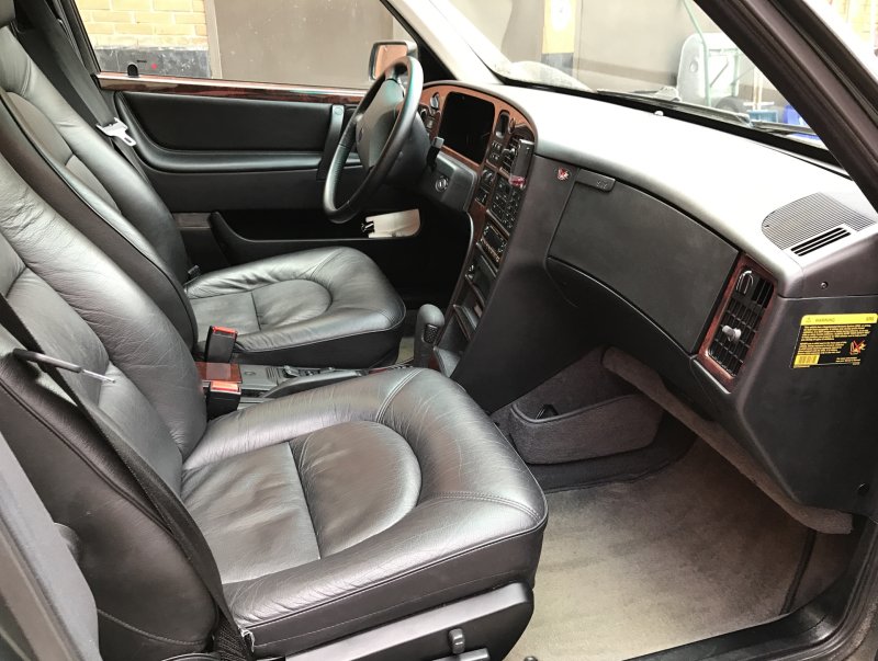 Saab 9000 Aero 2.3 Turbo салон