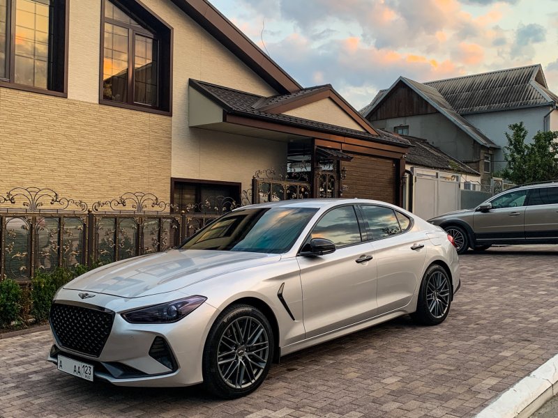 Genesis g70