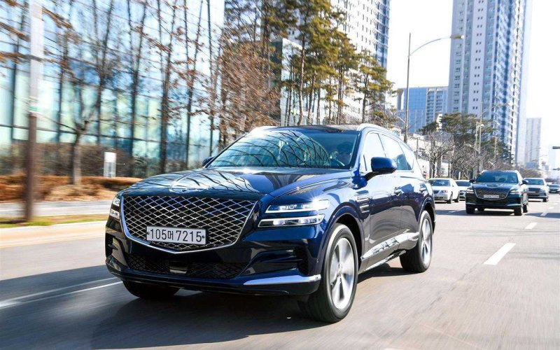 Genesis кроссовер gv80