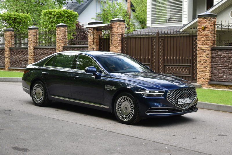 Hyundai Genesis g90l