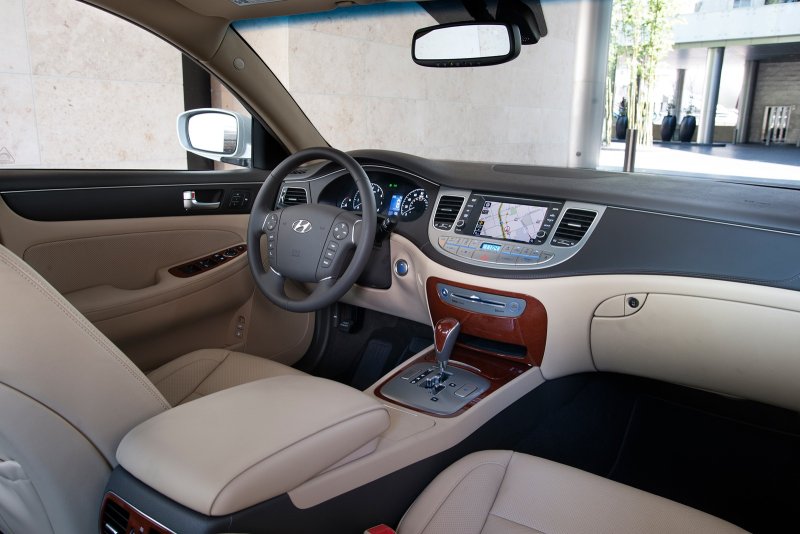 Hyundai Genesis 2008 салон
