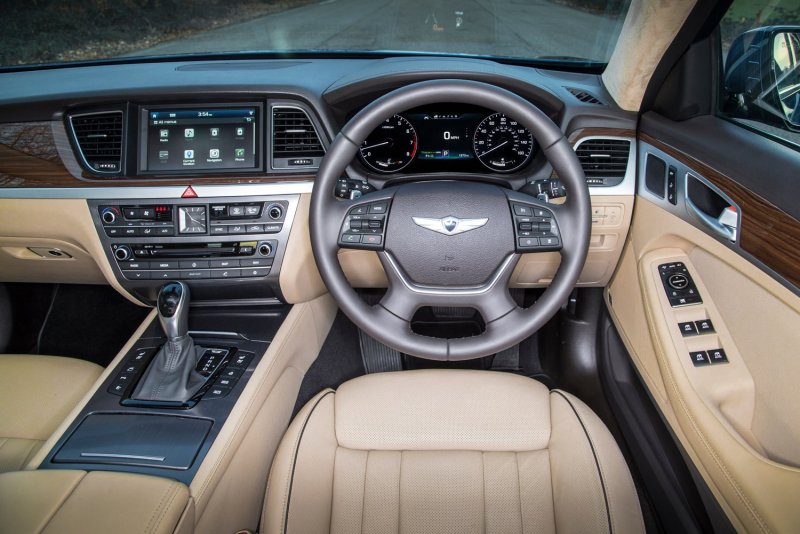Hyundai Genesis 2014 салон