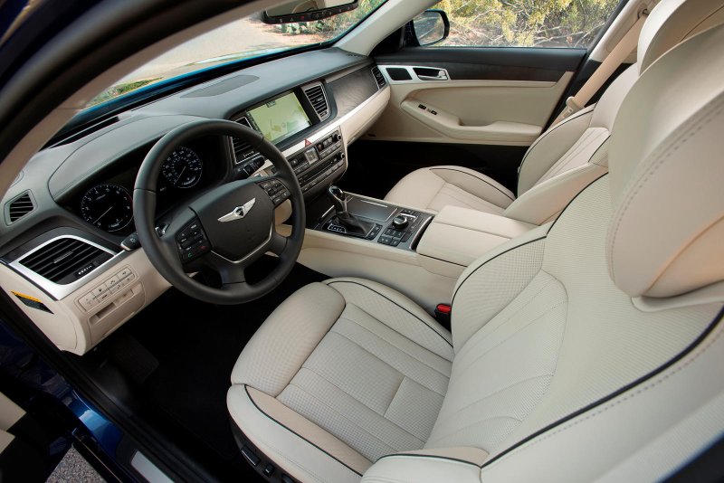 Hyundai Genesis 2014 салон
