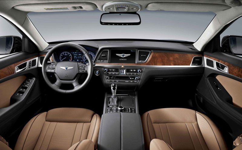 Genesis Hyundai Genesis салон