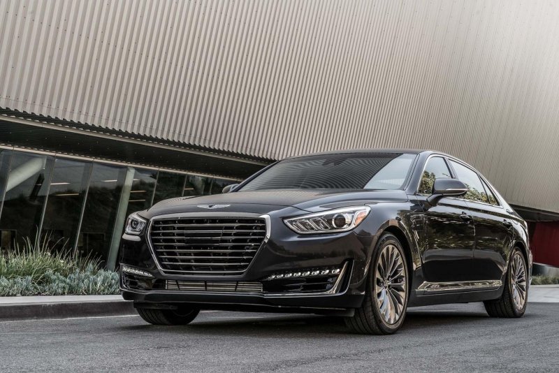 Hyundai Genesis g90