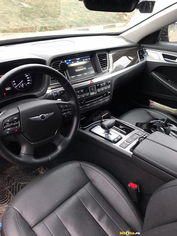 Genesis g80 салон