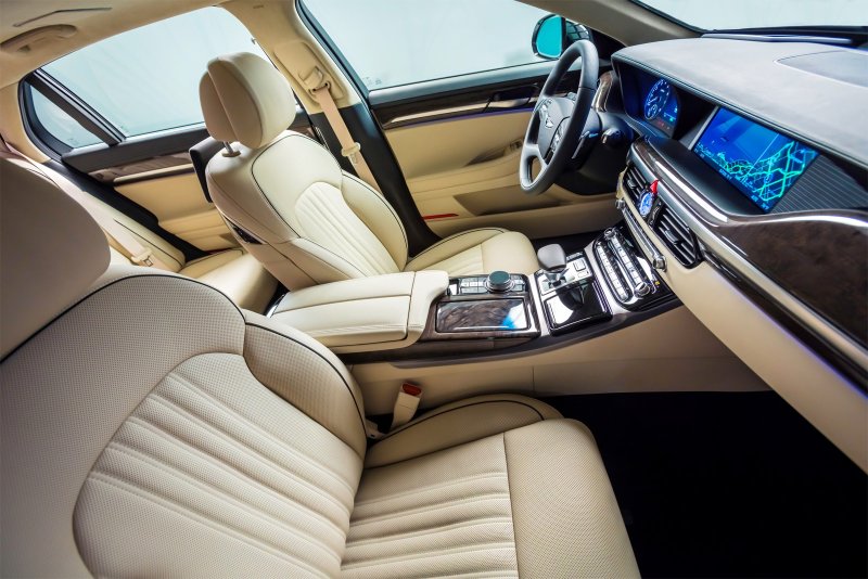 Новый Hyundai Genesis g90