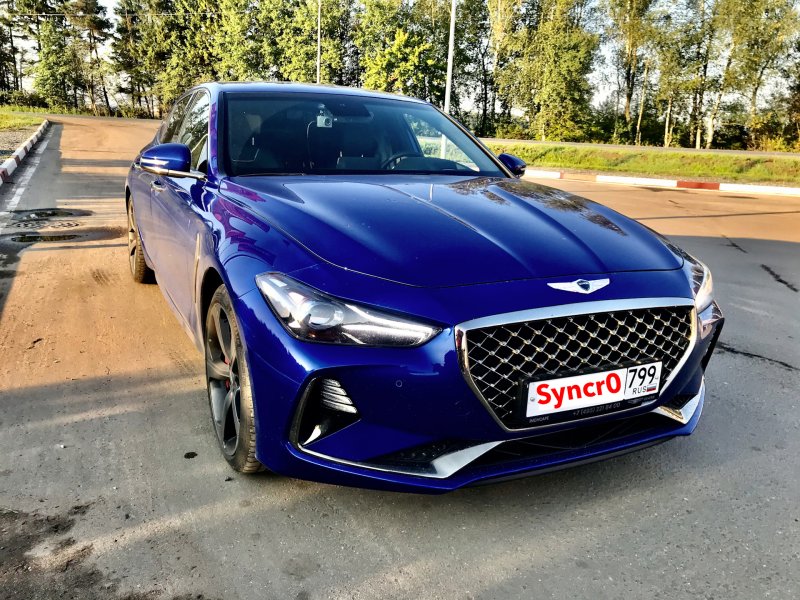 Машина Genesis g70