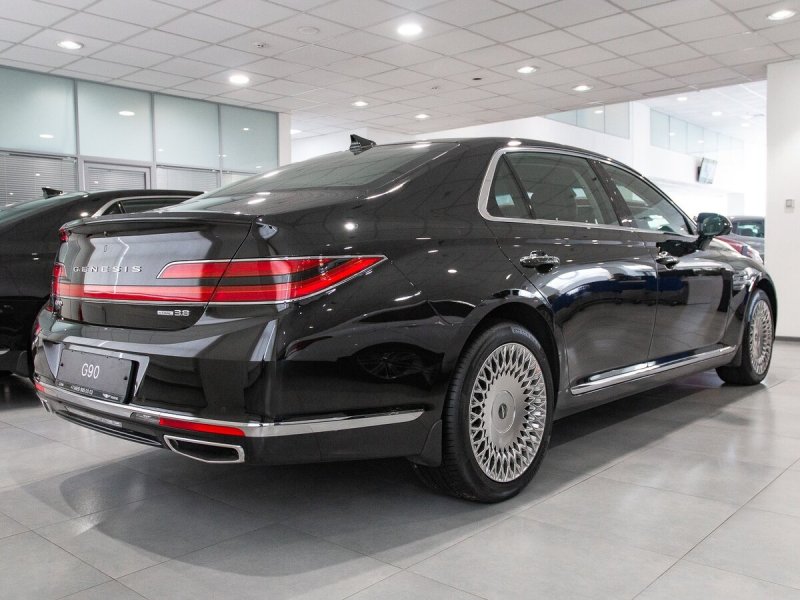 Genesis g90 i