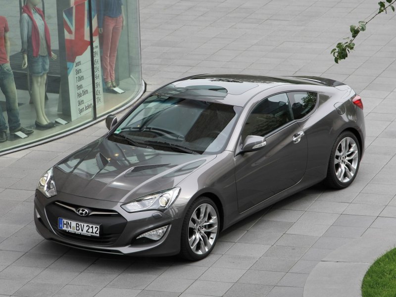Hyundai Genesis Coupe 2012