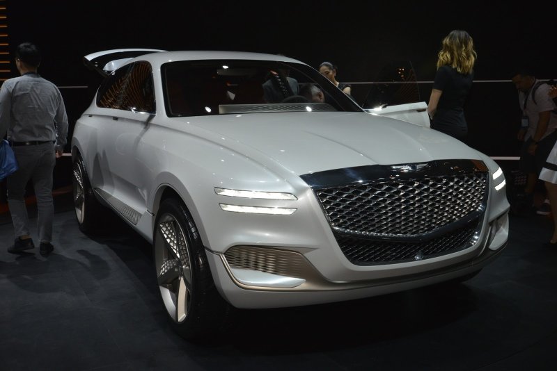 Genesis gv80 белый