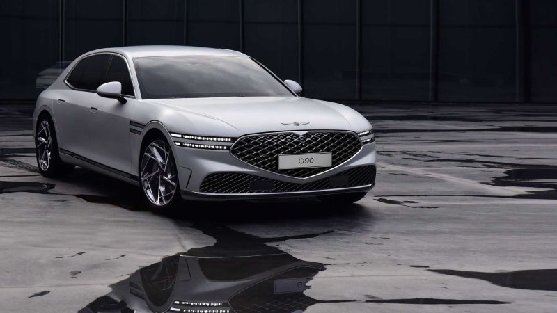 Новый Genesis g90 2022
