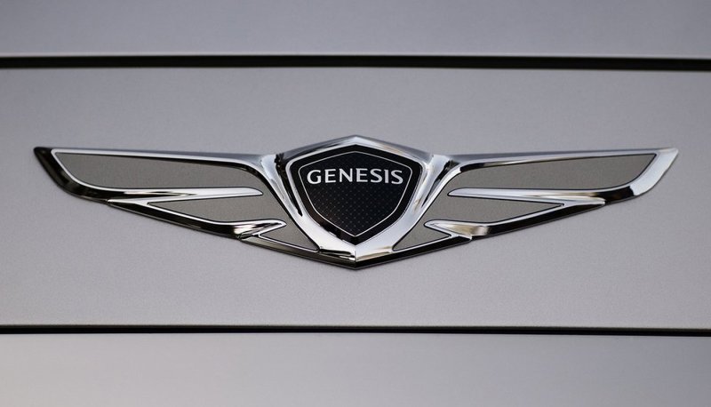 Genesis g90 логотип