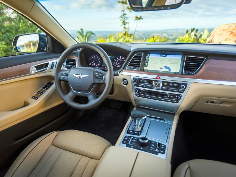 Genesis g80 салон