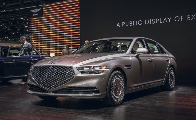 Новый Hyundai Genesis g90