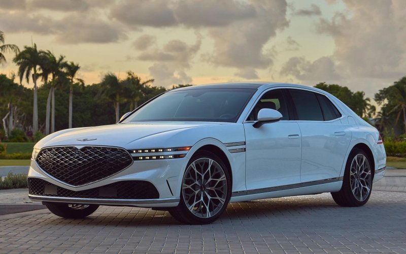 Hyundai Genesis 2023