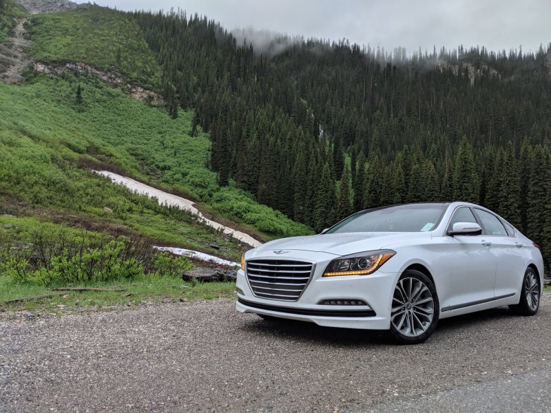 Hyundai Genesis 2