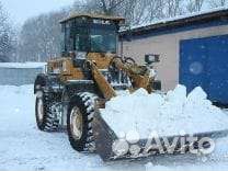 Фронтальный погрузчик SDLG 936 снег