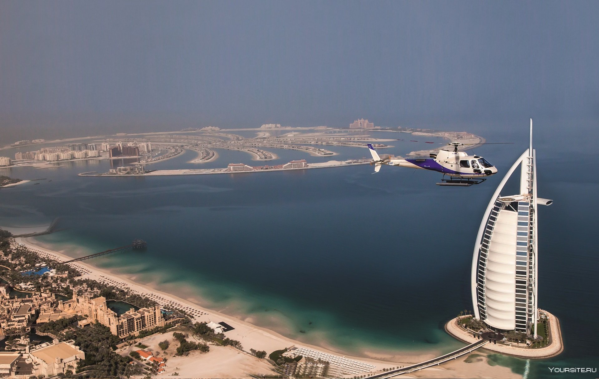 Полет на самолете дубай. Дубай Атлантис хеликоптер. Бурдж Аль-араб. Пальма Джумейра Дубай. Бурж Эль араб Дубаи.