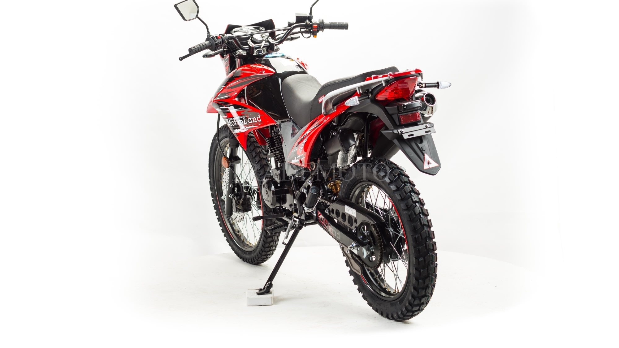 Мотоцикл enduro lt 250. Motoland lt 250 Enduro. Мотоцикл Motoland Enduro lt 250. Мотолэнд 250 эндуро. Мотоленд эндуро 250 куб.