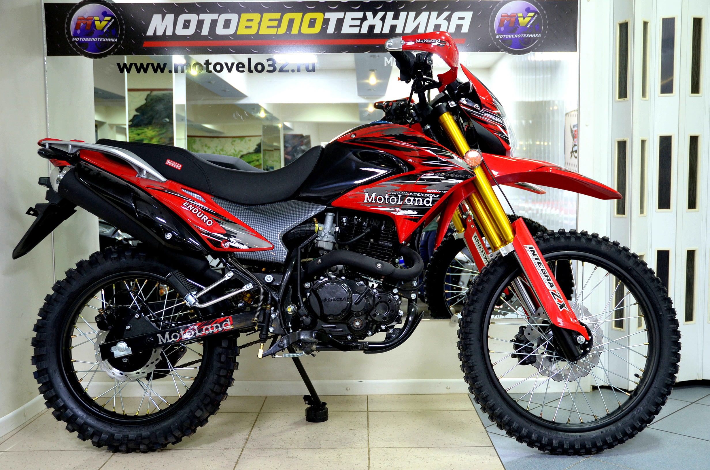 Motoland gl300 enduro. Мотоленд ех250 эндуро. Мотоцикл мотоленд Enduro ex 250. Эндуро Motoland 250. Motoland ex 250.