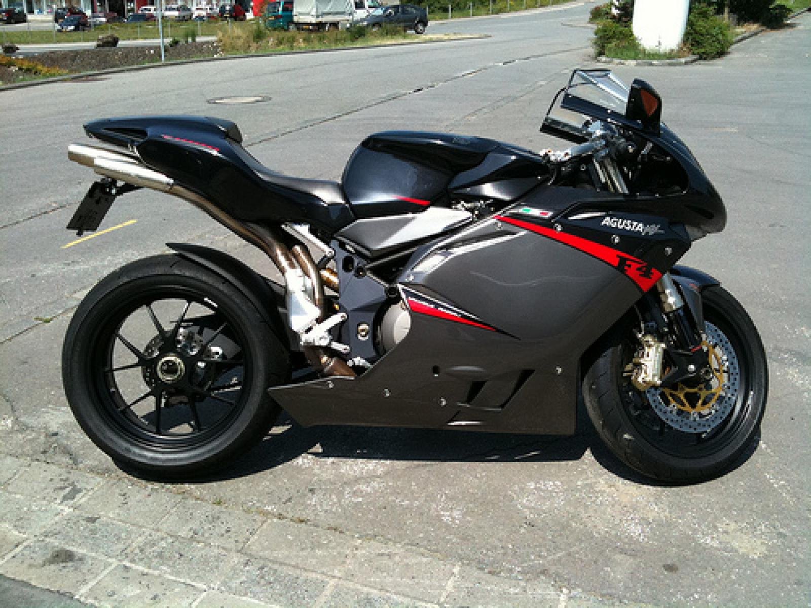 MV Agusta f4 1000