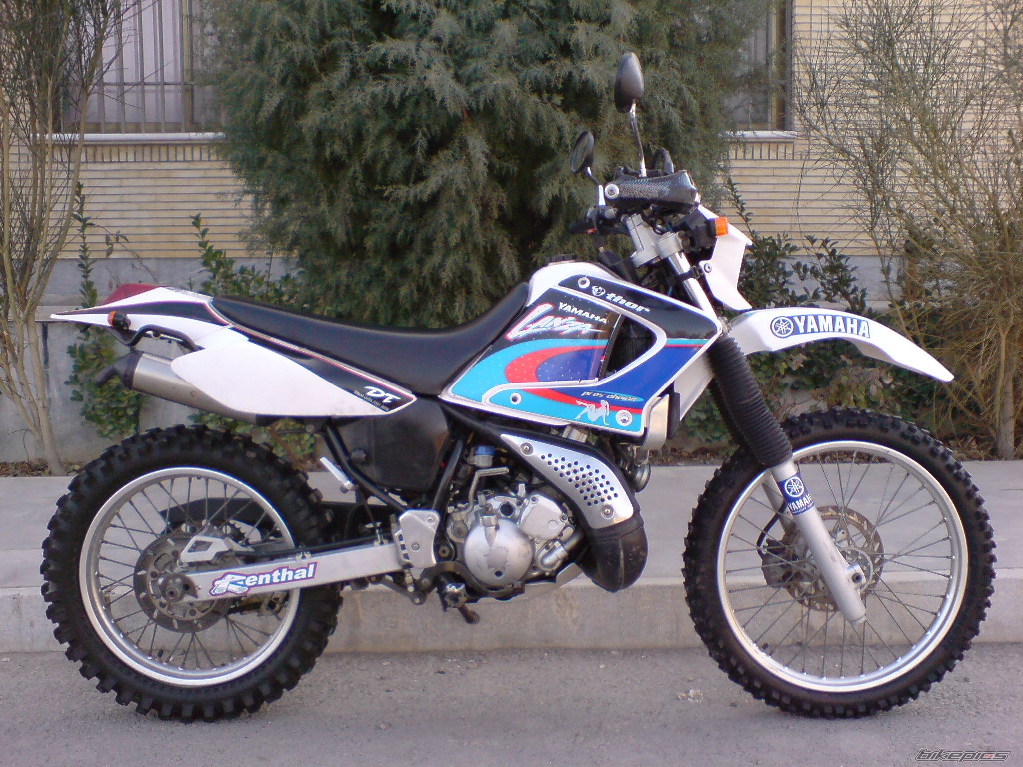 2т какой. Ямаха ДТ 200. Yamaha dt230. Ямаха 250 2т. Эндуро 2т.