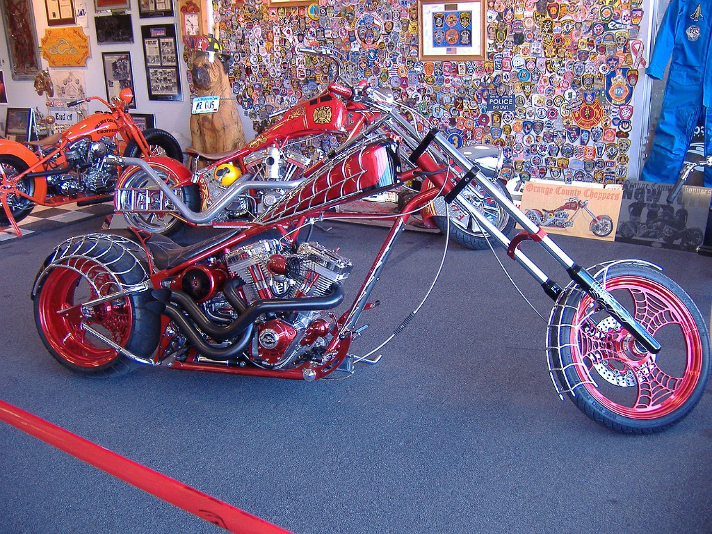 Orange choppers. Мотоциклы Orange County Choppers. Оранж Каунти Чопперс. Орандж Каунти чепер мотоциклы.