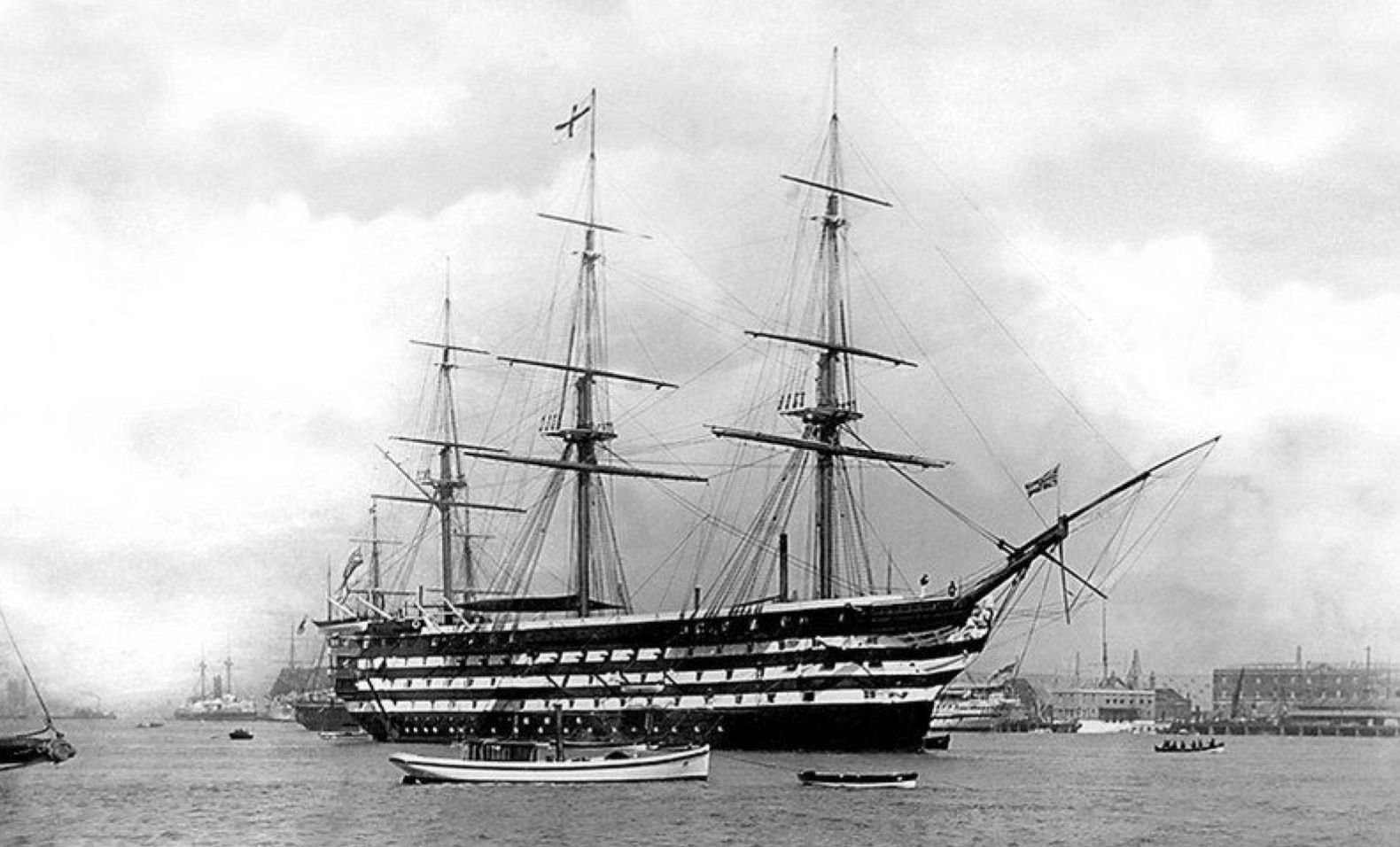 Парусный линкор герой 4 буквы. Герцог Веллингтон корабль. Линейный корабль герцог Веллингтон. HMS Duke of Wellington 1852. HMS Kent парусник.