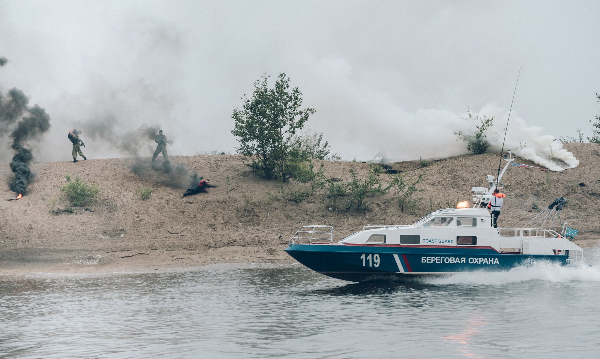 Лодка тамань. Береговая охрана Астрахань. Береговая охрана Хабаровск. Береговая охрана (2013). Ейск Береговая охрана.