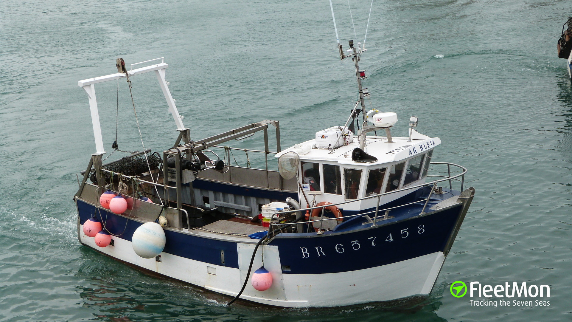 Небольшое судно 5 букв. Рыболовный сейнер мурена. Fishing Vessel судно. Малый рыболовный сейнер мурена. Малые рыболовные суда.