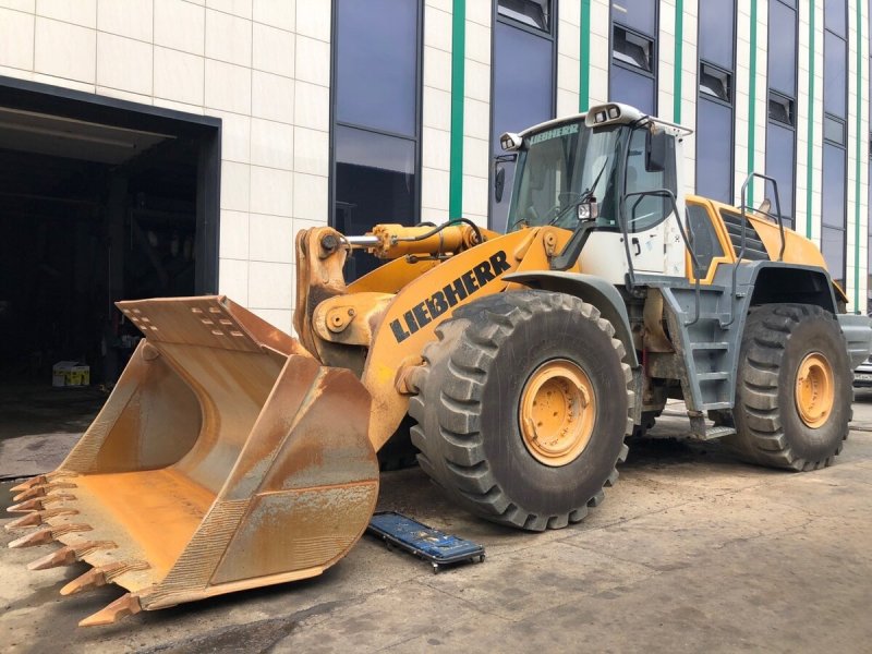 Погрузчик Liebherr l586