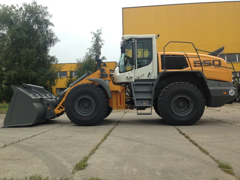 Колесный погрузчик Liebherr l 550