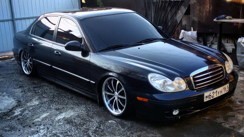 Hyundai Sonata EF 2006 черные