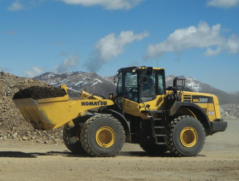 Komatsu wa380-3