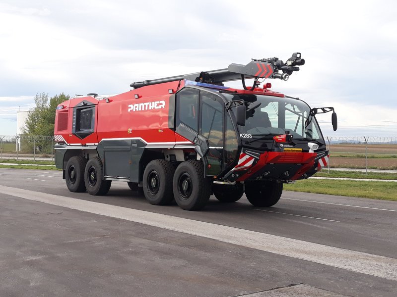 Пожарная машина Rosenbauer Panther 8x8