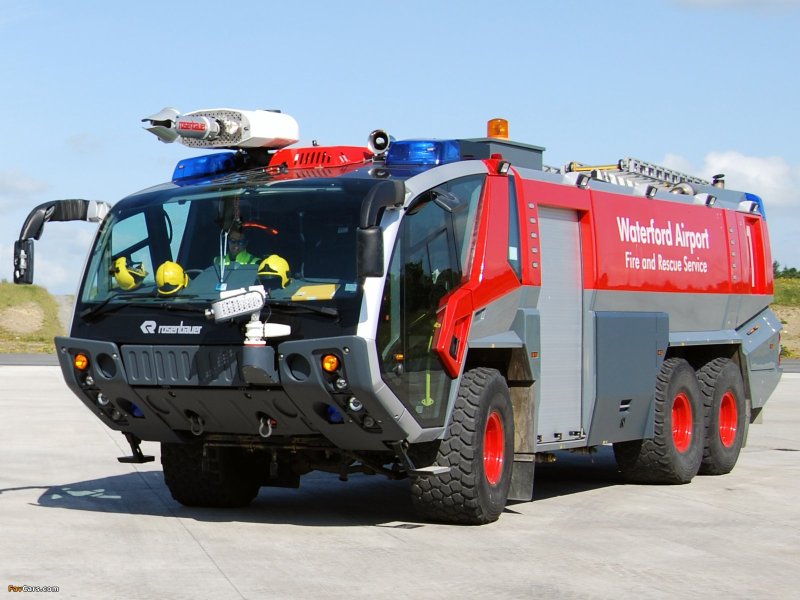 Пожарная машина Rosenbauer Panther
