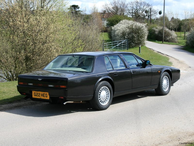 Aston Martin Lagonda