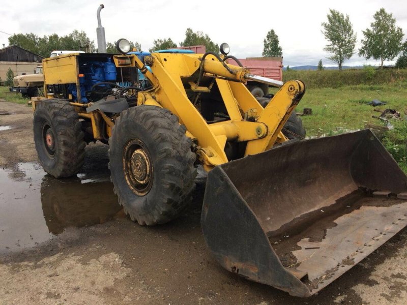 Орловский фронтальный погрузчик то-30