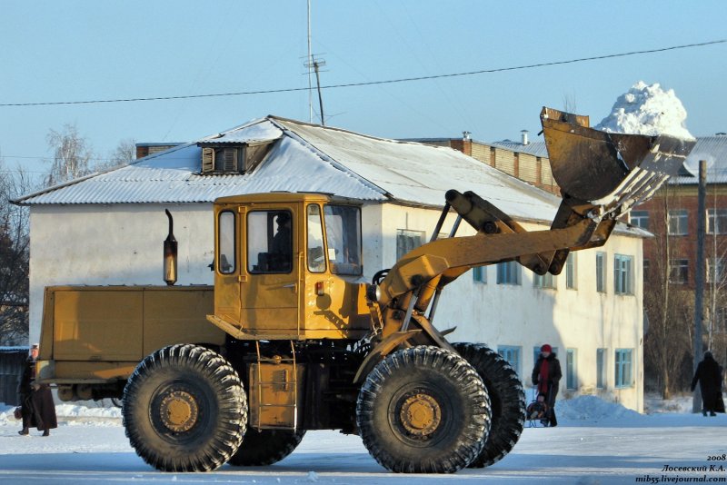 Погрузчик фронтальный 1980