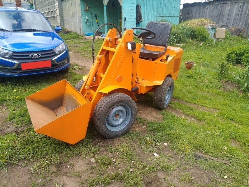Мини погрузчик УАЗ