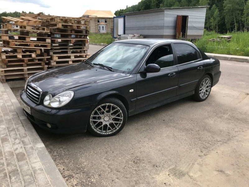 Hyundai Sonata EF черная r17