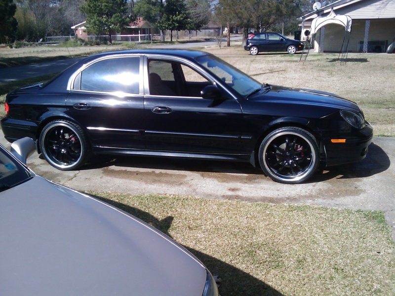 Hyundai Sonata 4 stance