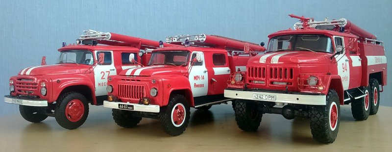 AVD models 1/43 пожарная автоцистерна АЦ-30(53) -106а