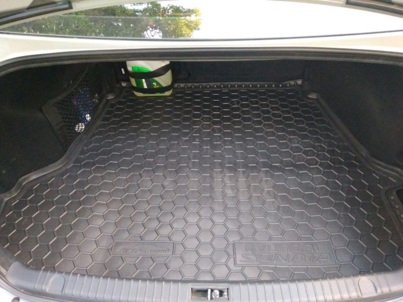 Hyundai Sonata NF 2,0 багажник